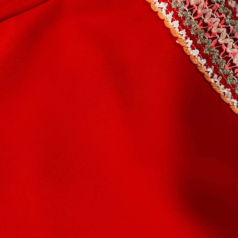 Buckley K Red Tunic with Embroidered Trim Pockets – Size M - Picture 10 of 10